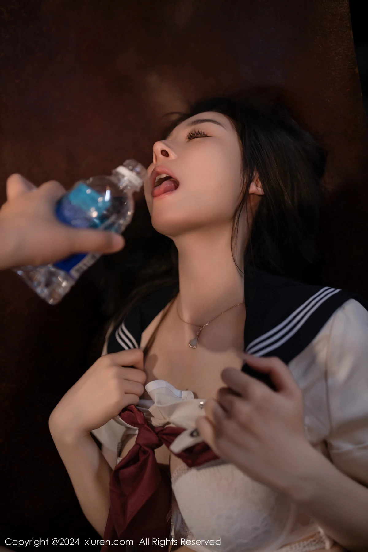 [XiuRen秀人网]第8020期小逗逗写真-秀人资源网